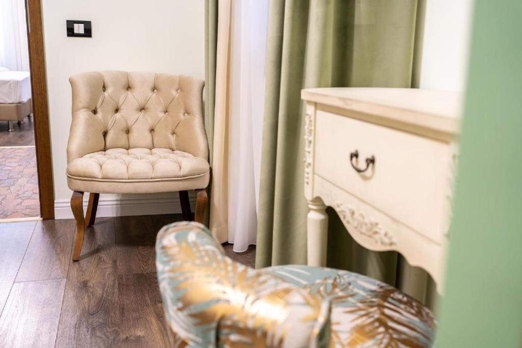 Oasis Historic Central House Bukareszt Zewnętrze zdjęcie