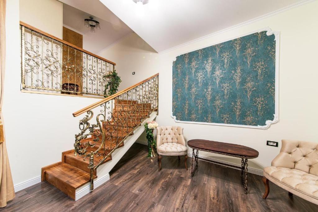 Oasis Historic Central House Bukareszt Zewnętrze zdjęcie