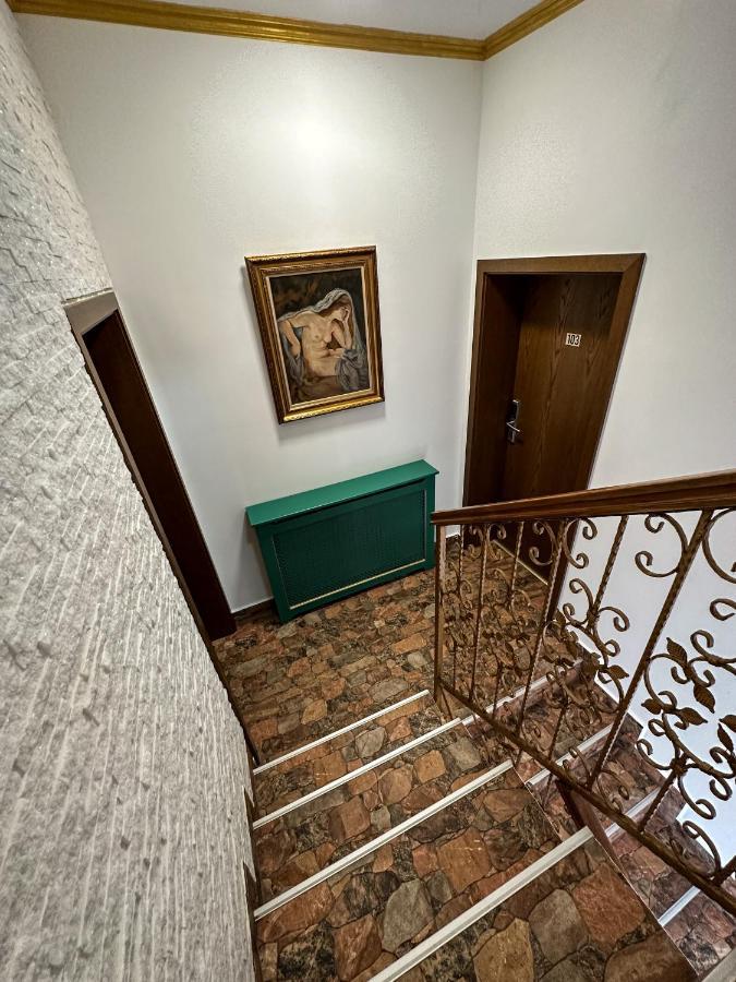Oasis Historic Central House Bukareszt Zewnętrze zdjęcie